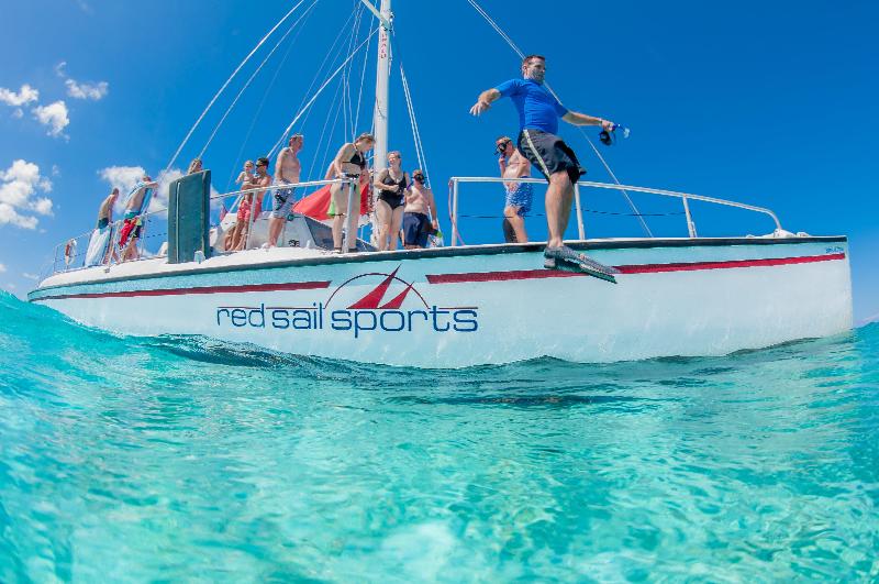 Holiday Inn Resort Grand Cayman  image