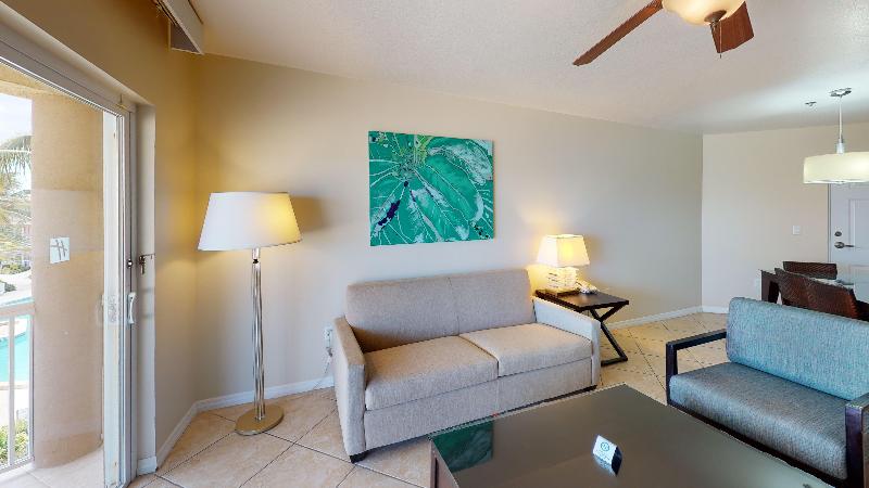 Holiday Inn Resort Grand Cayman  image