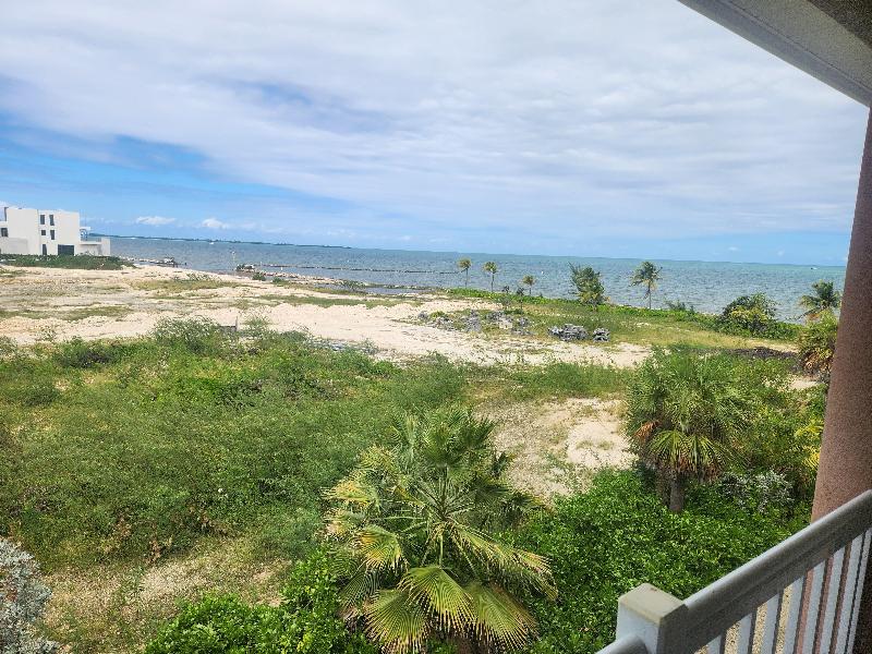 Holiday Inn Resort Grand Cayman  image
