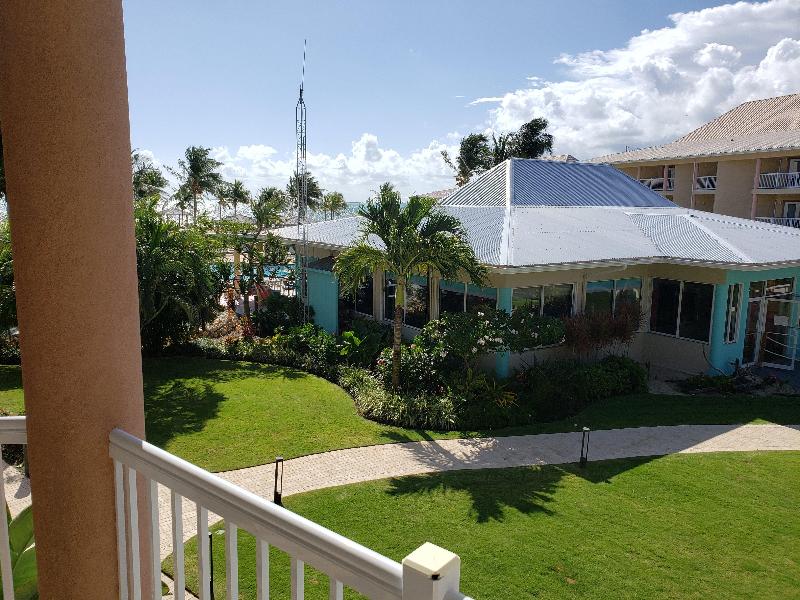 Holiday Inn Resort Grand Cayman  image
