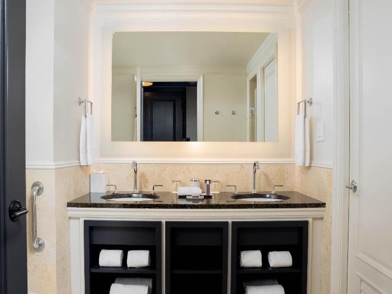 The Ritz-Carlton, Grand Cayman image