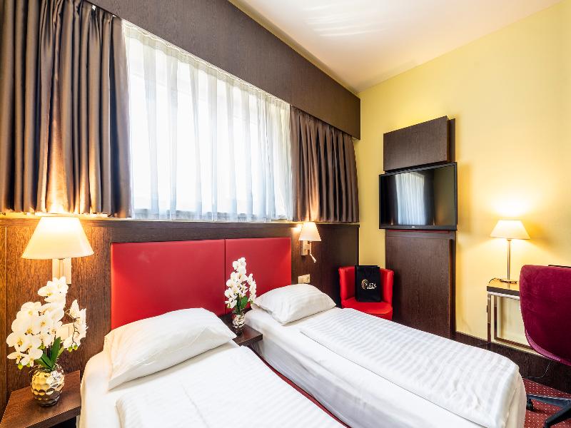 PLAZA Premium Salzburg image