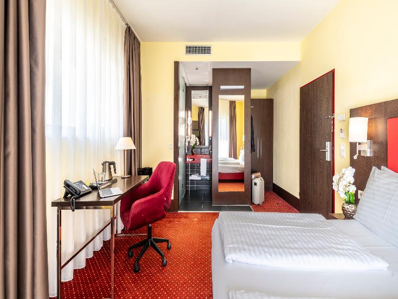 PLAZA Premium Salzburg image