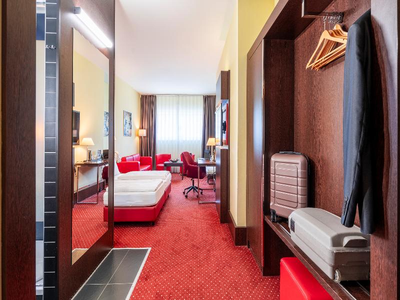 PLAZA Premium Salzburg image