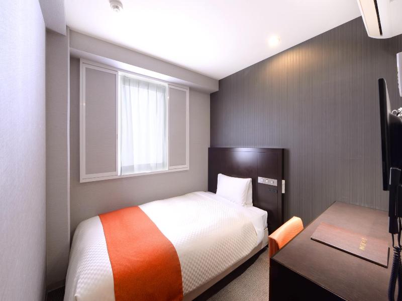 Vessel Inn Hiroshima Ekimae image