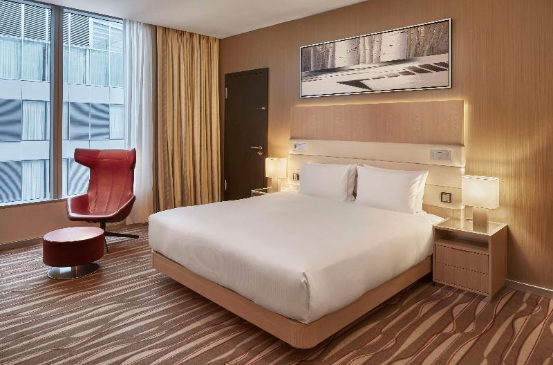 Hilton Frankfurt Airport image