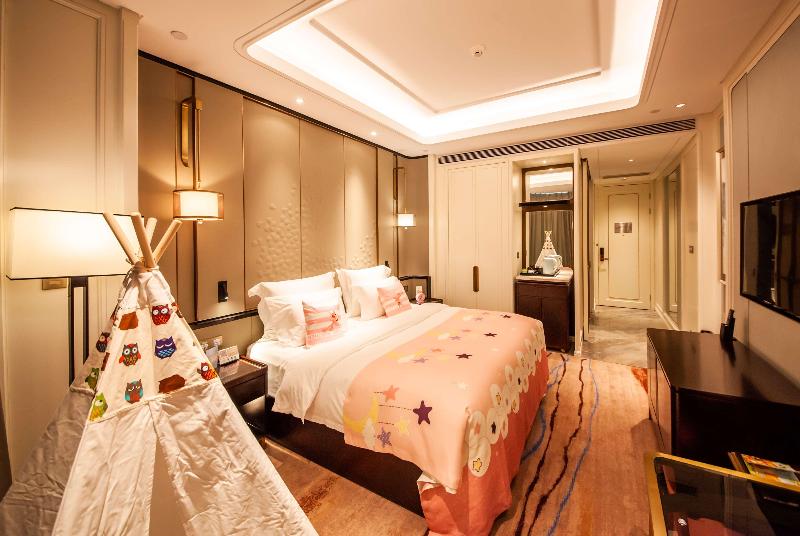 Wyndham Qingdao image