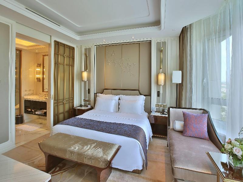 Wyndham Qingdao image