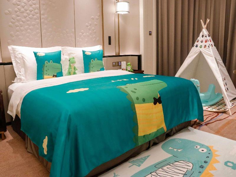 Wyndham Qingdao image