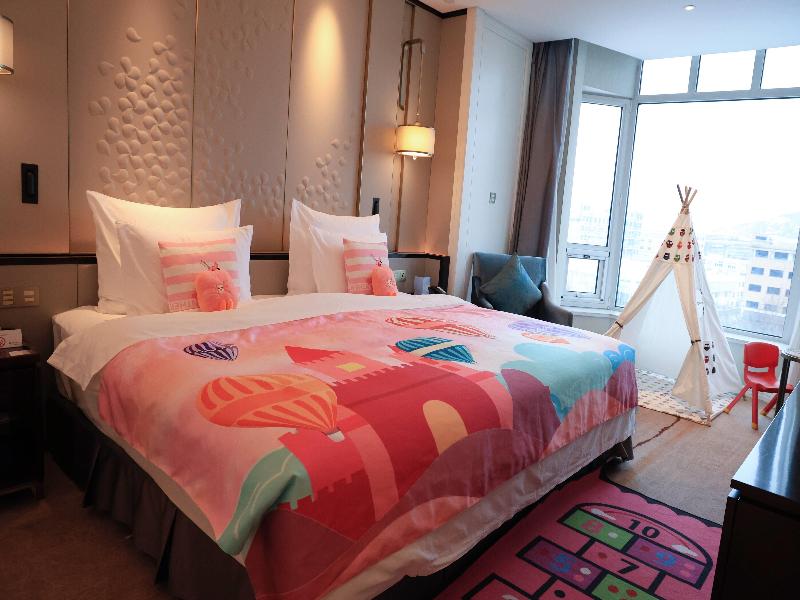 Wyndham Qingdao image