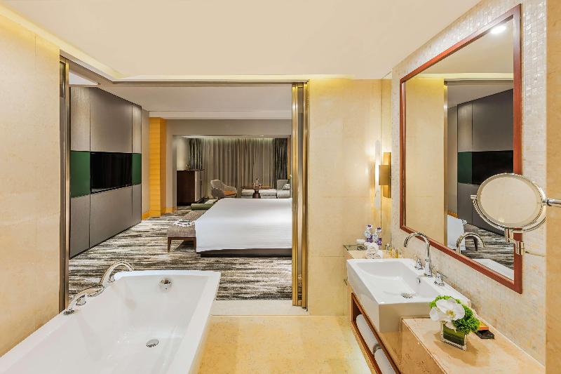 Hilton Shanghai Hongqiao image