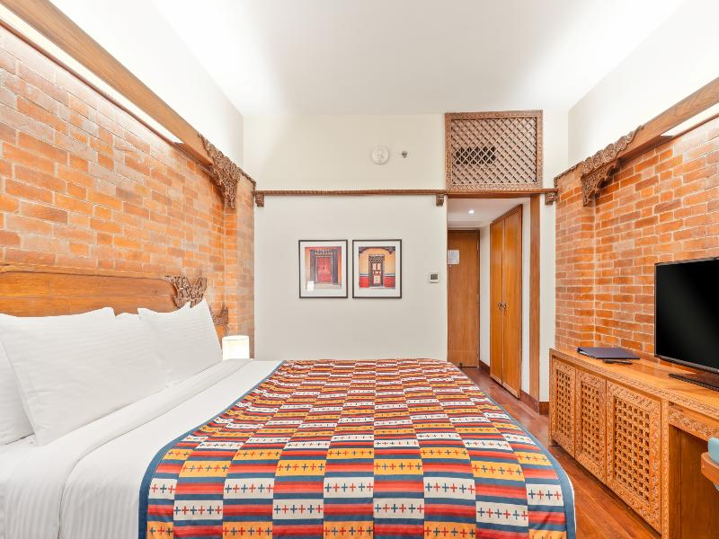 Hotel Yak & Yeti image