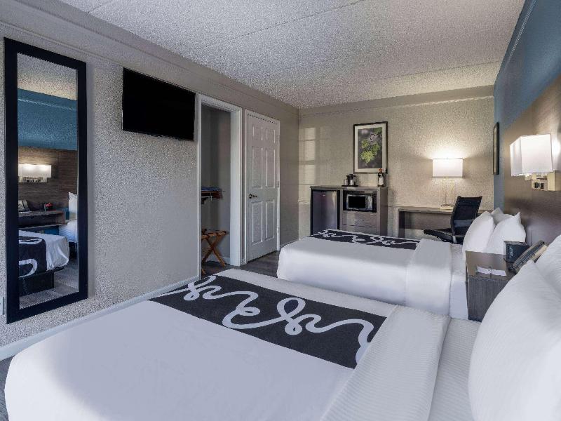 La Quinta Sacramento North image