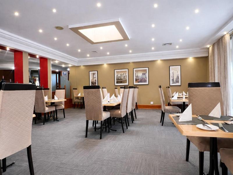 Protea Hotel Windhoek Fürstenhof image