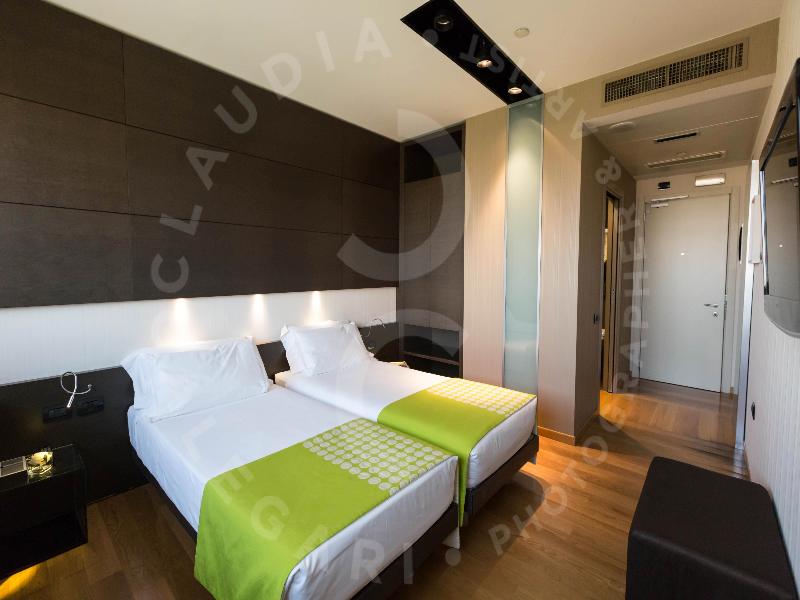 Best Western Plus The Hub Hotel image