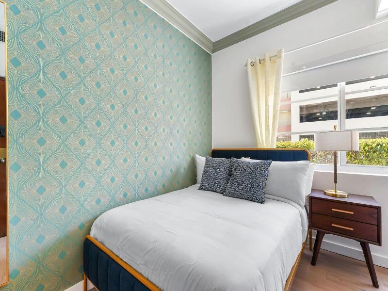 Clifton Hotel South Beach image