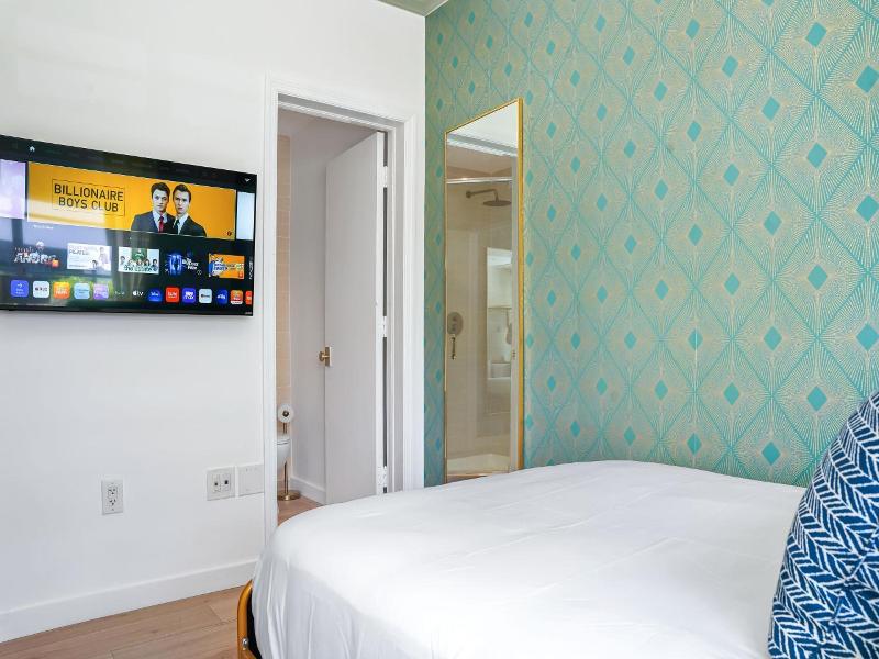Clifton Hotel South Beach — general view