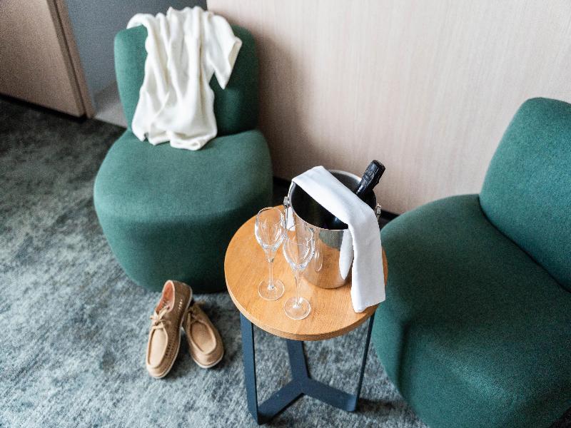 Best Western Premier Le Masq Hotel image