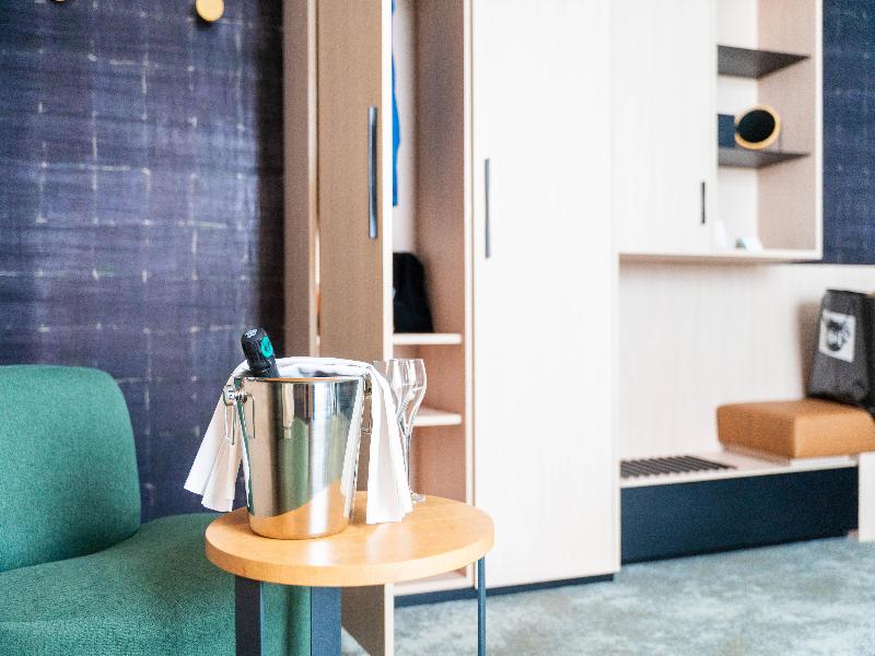 Best Western Premier Le Masq Hotel image