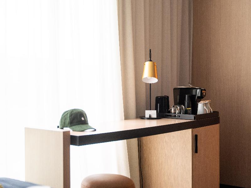 Best Western Premier Le Masq Hotel image