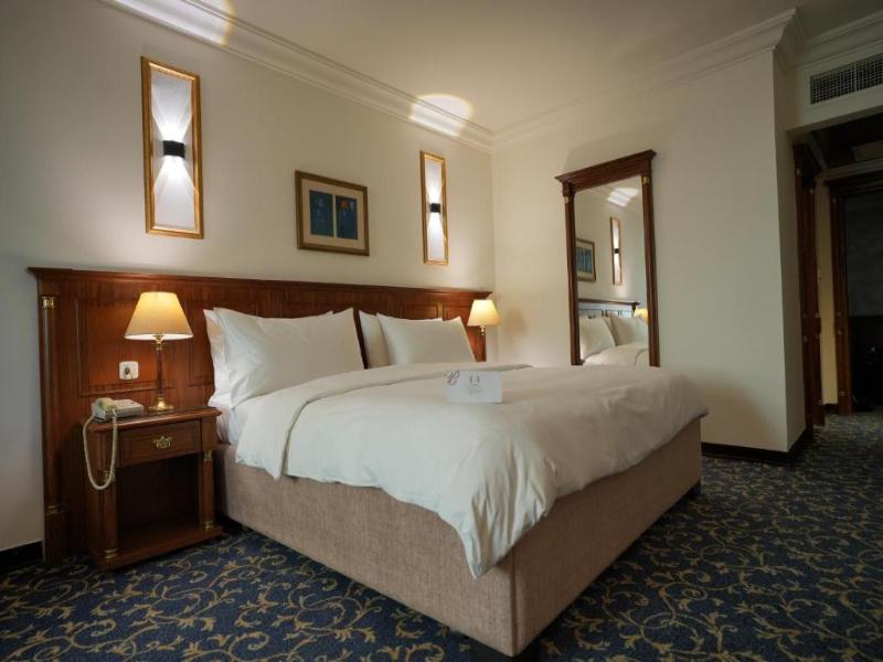 Bristol Hotel Amman image