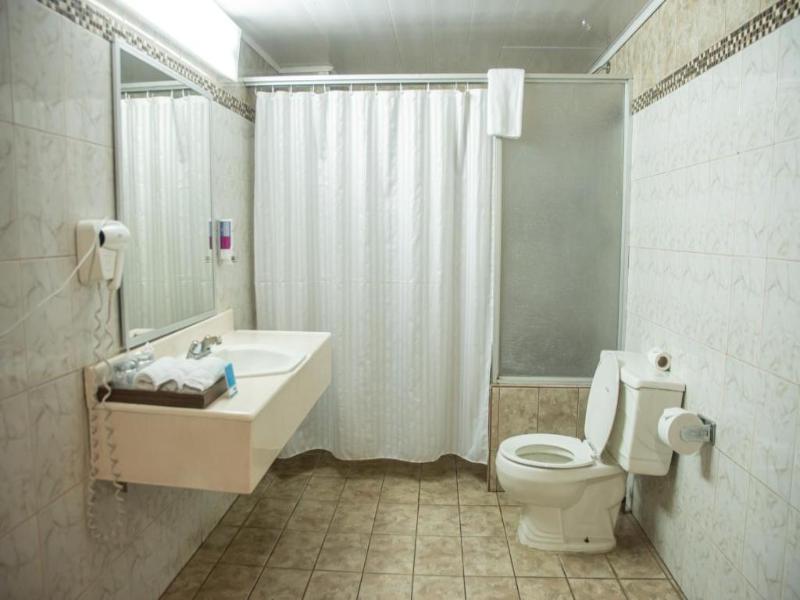 Aeropuerto Hotel image