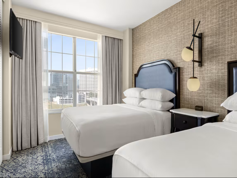 Sheraton Suites Galleria image