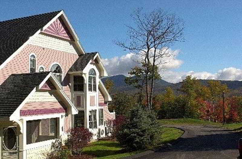 Hotel Nordic Village Resort