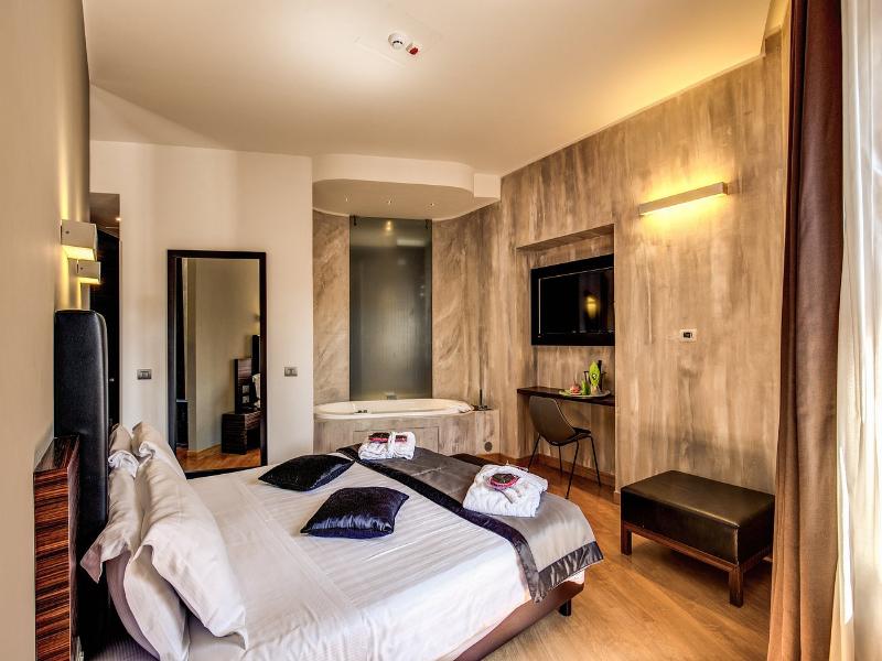 Trevi Collection image