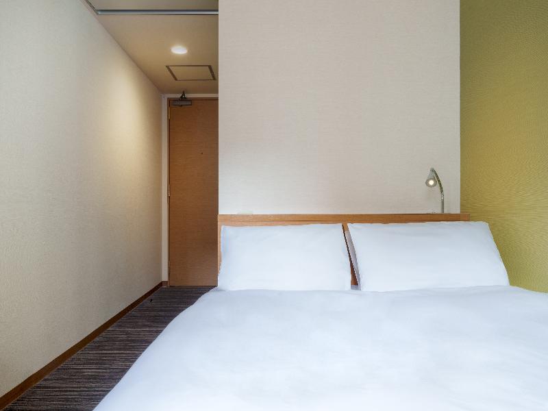 the b hakata image