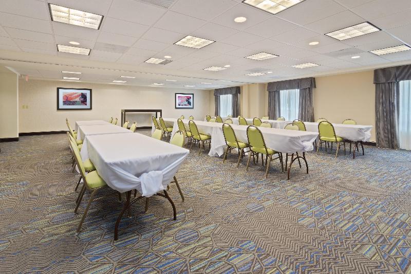Holiday Inn Express & Suites Largo-Clearwater IHG image