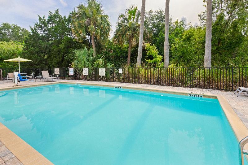 Holiday Inn Express & Suites Largo-Clearwater IHG image