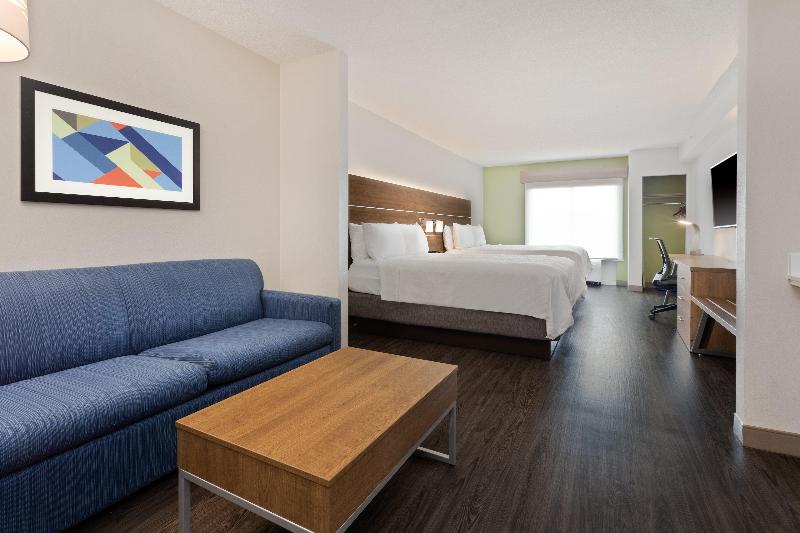 Holiday Inn Express & Suites Largo-Clearwater IHG image