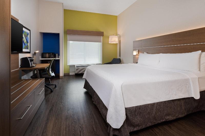 Holiday Inn Express & Suites Largo-Clearwater IHG image
