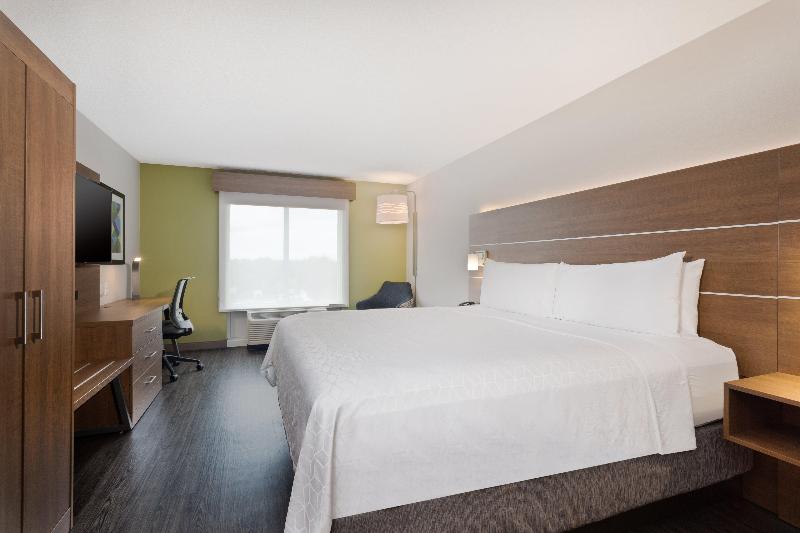 Holiday Inn Express & Suites Largo-Clearwater IHG image