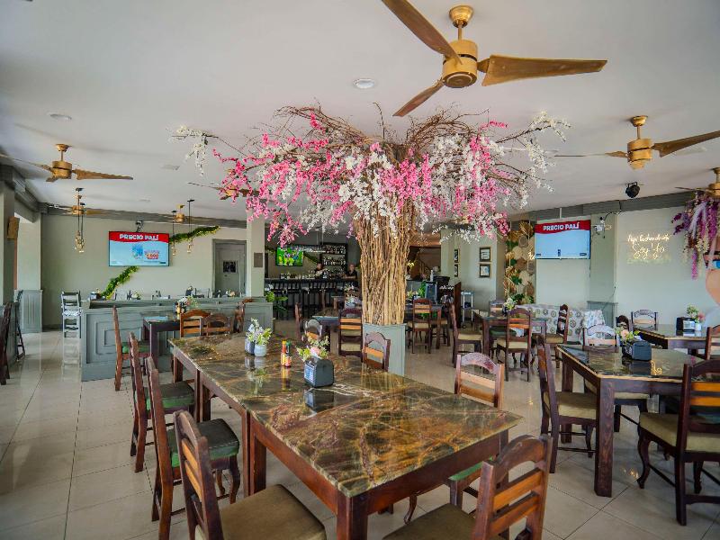 Best Western Hotel & Casino Kamuk image