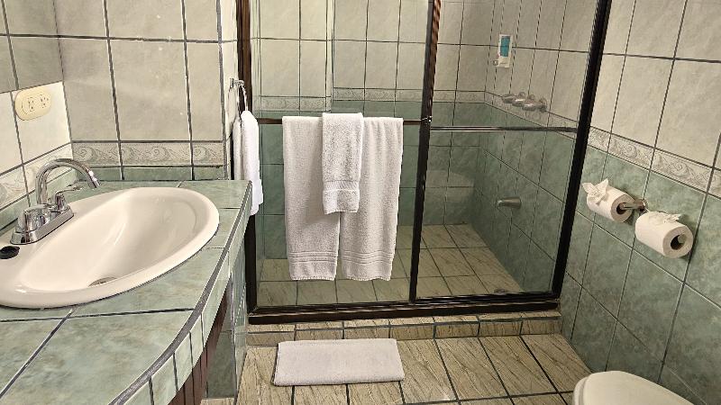 Best Western Hotel & Casino Kamuk image