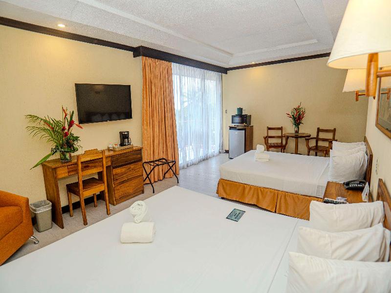 Best Western Hotel & Casino Kamuk image