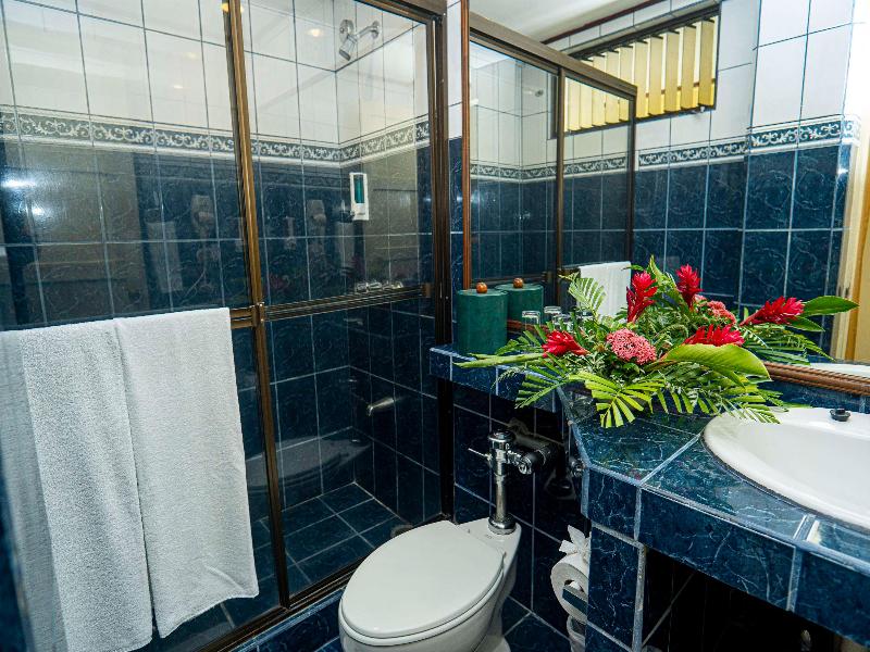 Best Western Hotel & Casino Kamuk image