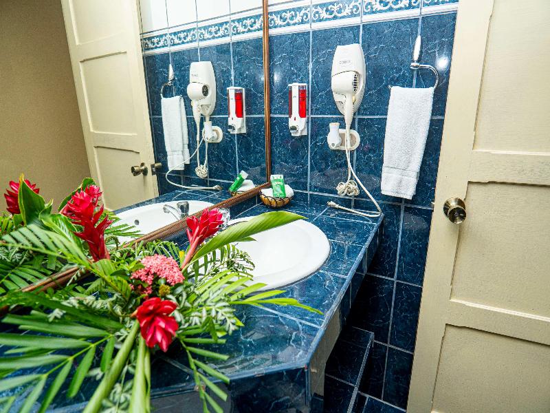 Best Western Hotel & Casino Kamuk image