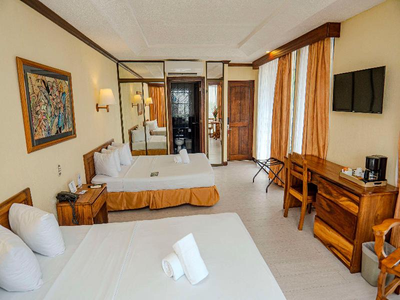 Best Western Hotel & Casino Kamuk image