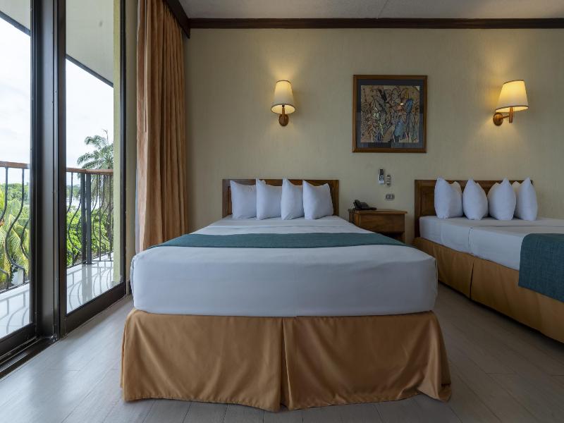 Best Western Hotel & Casino Kamuk image