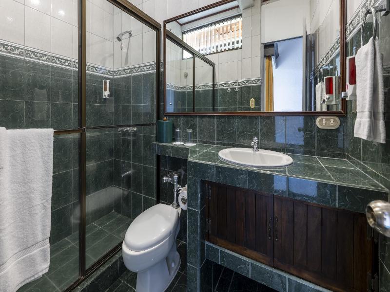 Best Western Hotel & Casino Kamuk image