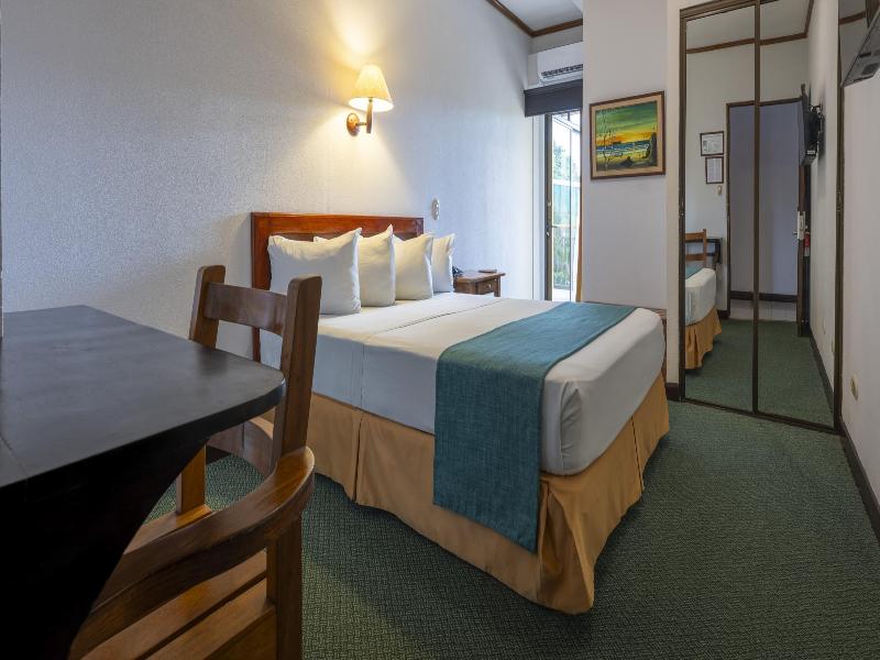 Best Western Hotel & Casino Kamuk image