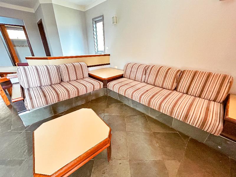 Plaza Inn Week Inn image