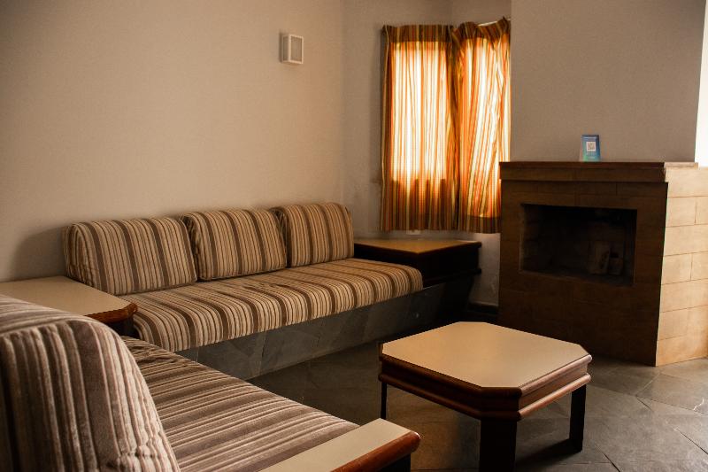 Plaza Inn Week Inn image