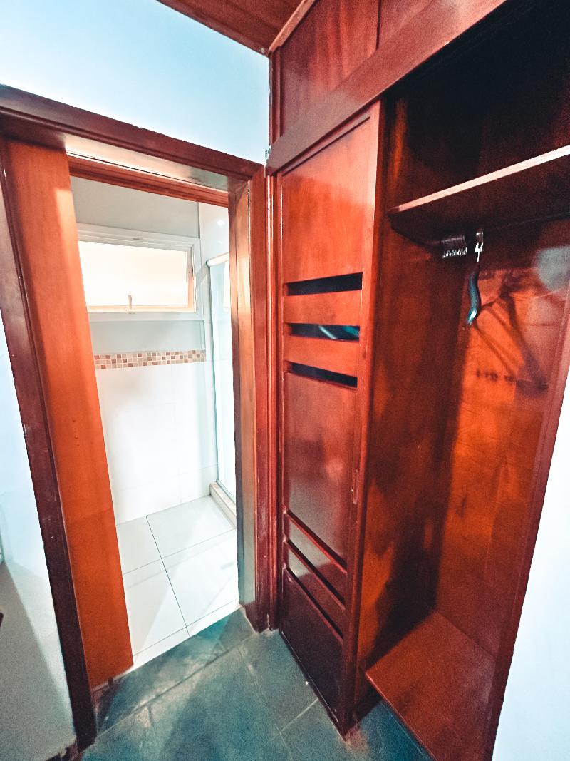 Plaza Inn Week Inn image