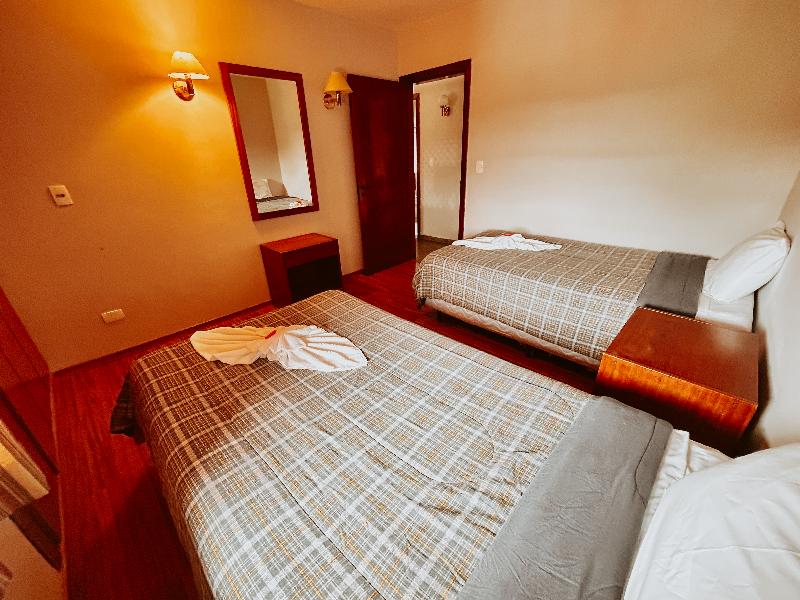 Plaza Inn Week Inn image