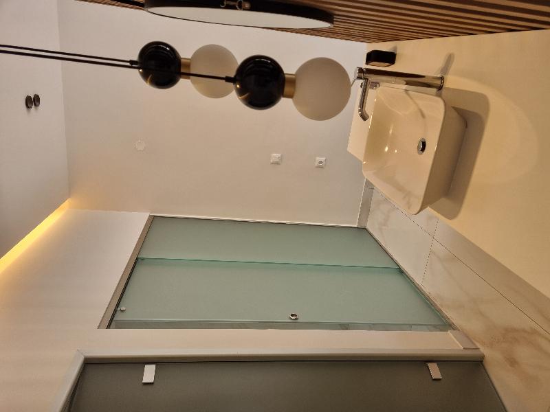 Leonidas Studios & Apartments image