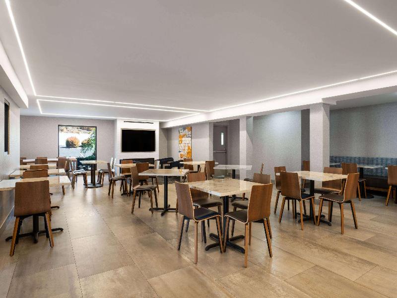 La Quinta Inn by Wyndham San Diego - Miramar image